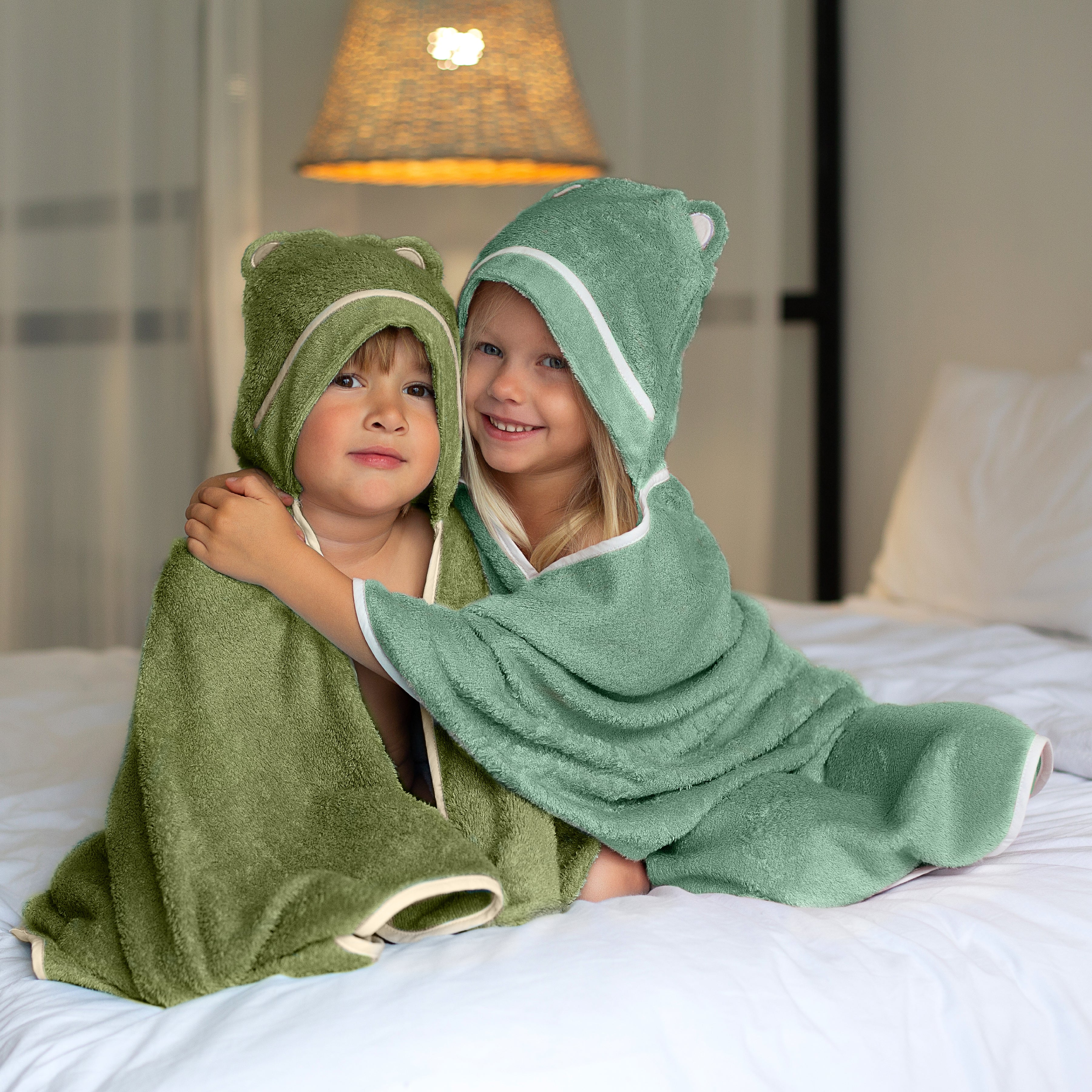 Premium Bamboo Toddler Towel with Hood (Green)