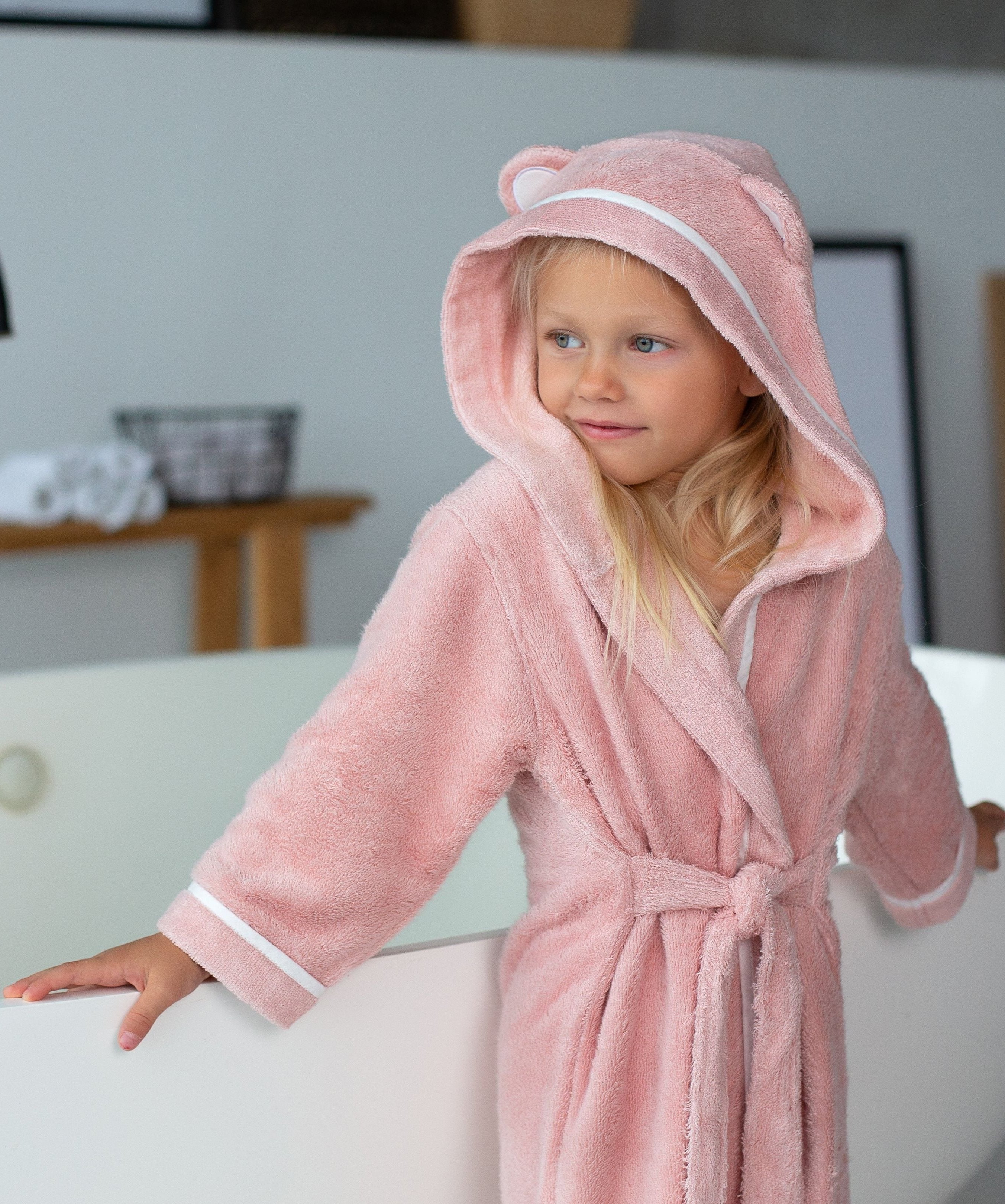 Premium Soft Bamboo Bathrobe for Baby, Toddler and Kid (Pink)